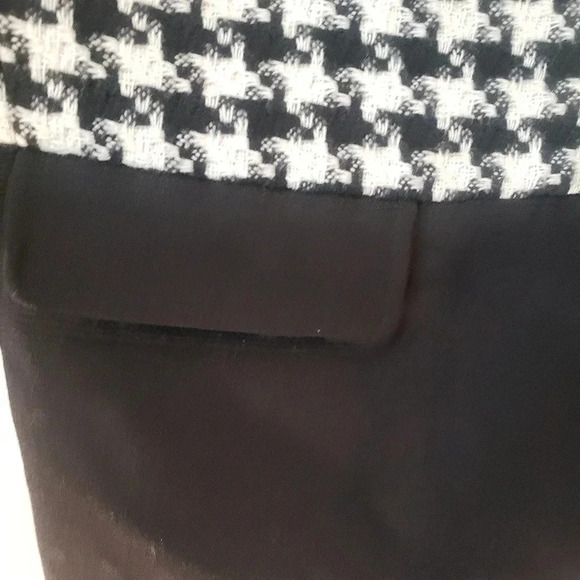 Talbots Wool Blend Houndstooth Blazer - Picture 3 of 7